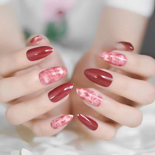 Mẫu Nail Loang / Vân Đá Tông Màu Đỏ Quyến 