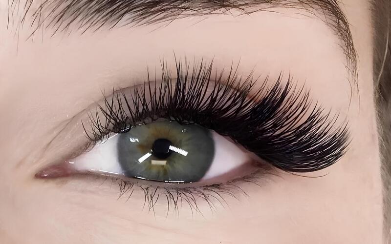 Nối Mi Cat Eye (Mắt Mèo)